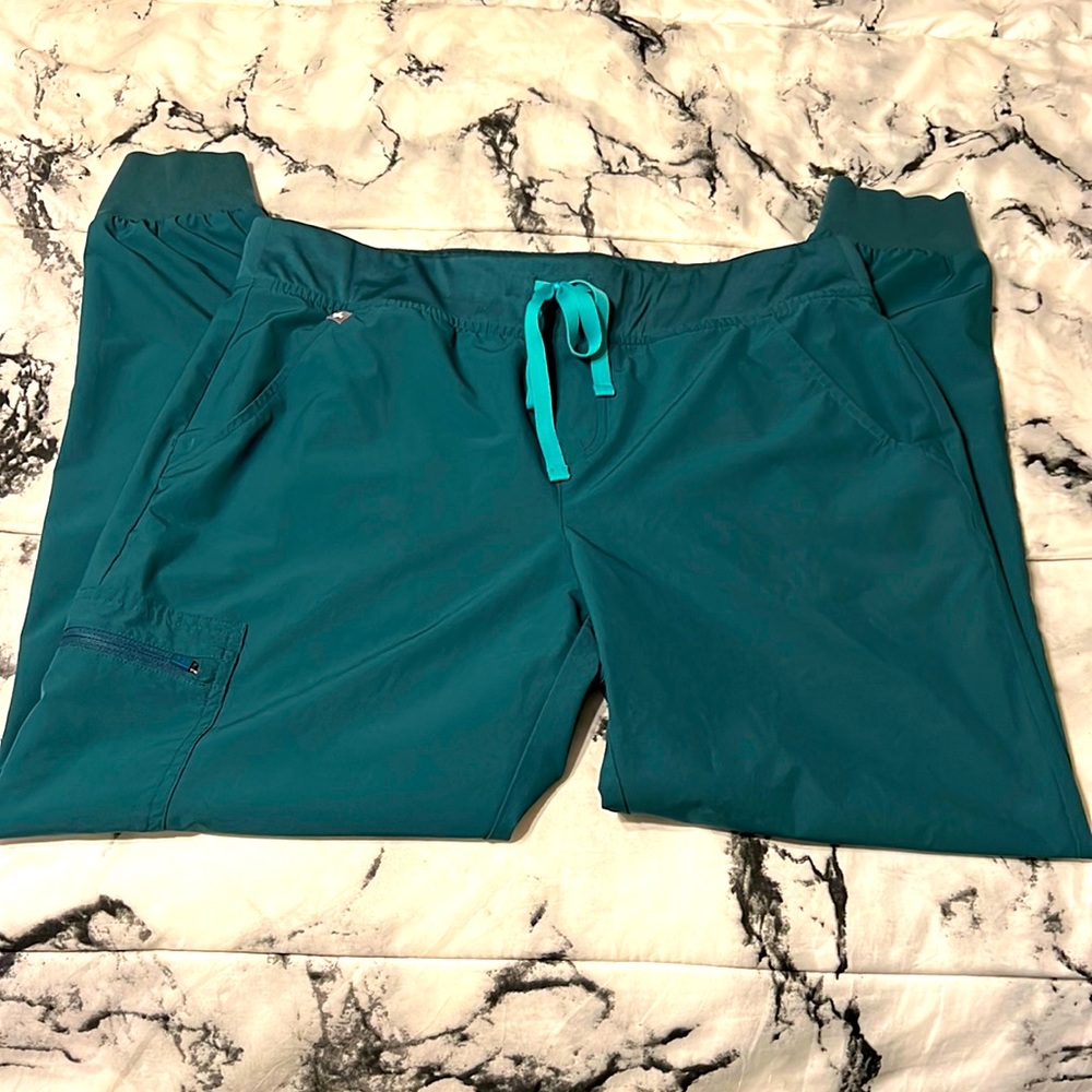 FIGS FREEx Scrub Bottoms